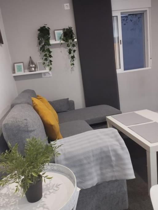 Apartamento Acogedor. Gelves Esterno foto