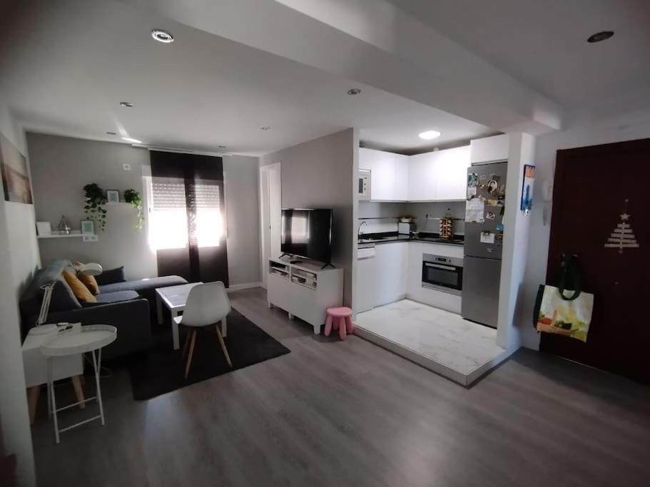Apartamento Acogedor. Gelves Esterno foto