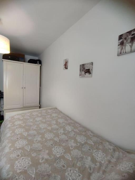 Apartamento Acogedor. Gelves Esterno foto